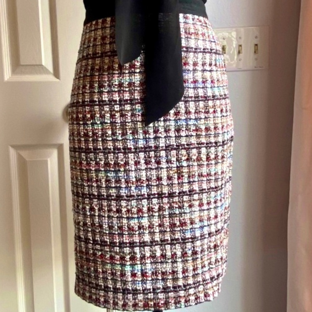 Talbots Lightweight Pastel Tweed Pencil Skirt with Black Waistband